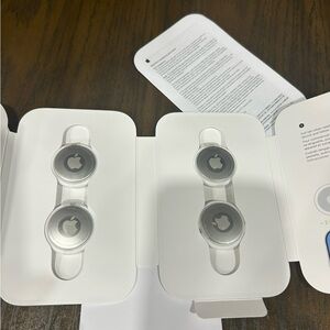 Apple AirTag Duo in Silver